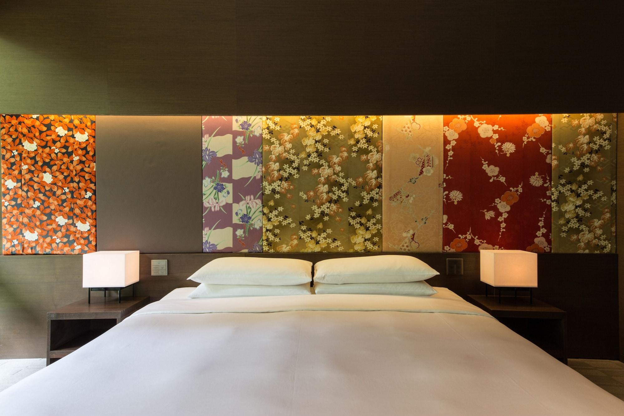Hyatt Regency Hotel